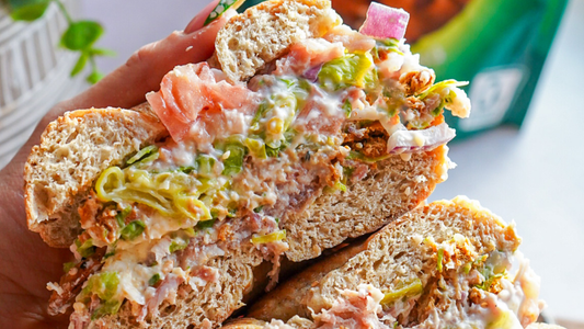 Everything Crunch Chopped Bagel Sandwich