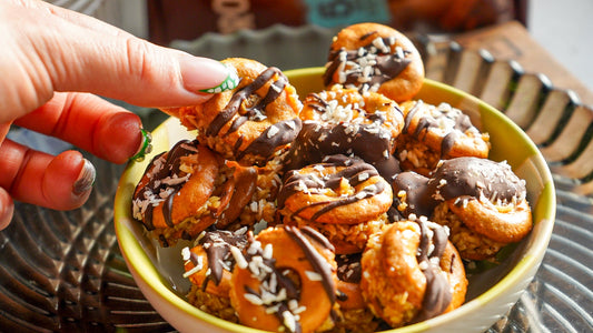 Protein Pretzel Samoa Bites