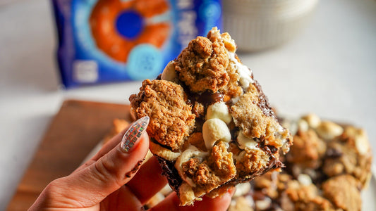 S’mores Protein Cookie Bars